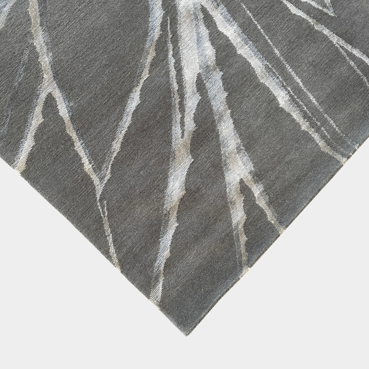 Delinear Agave Seafoam Green 8'X10' Wool Rug Buy the Delinear Agave