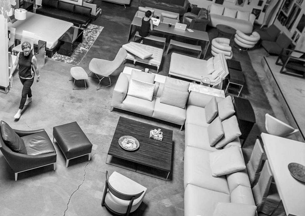 How to Rent Furniture for Staging Modern Resale