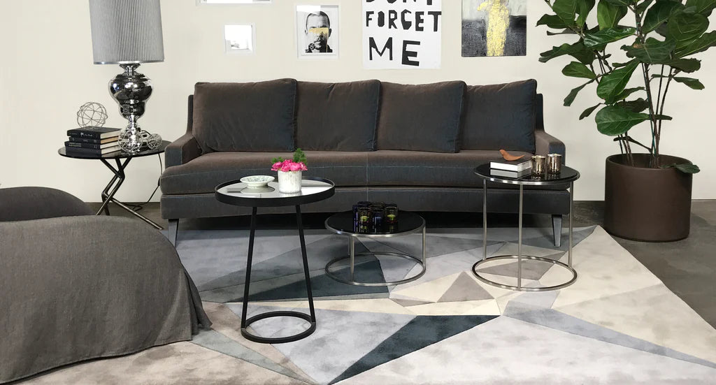 6 Unique Ways to Style Your Living Room with Coffee Tables