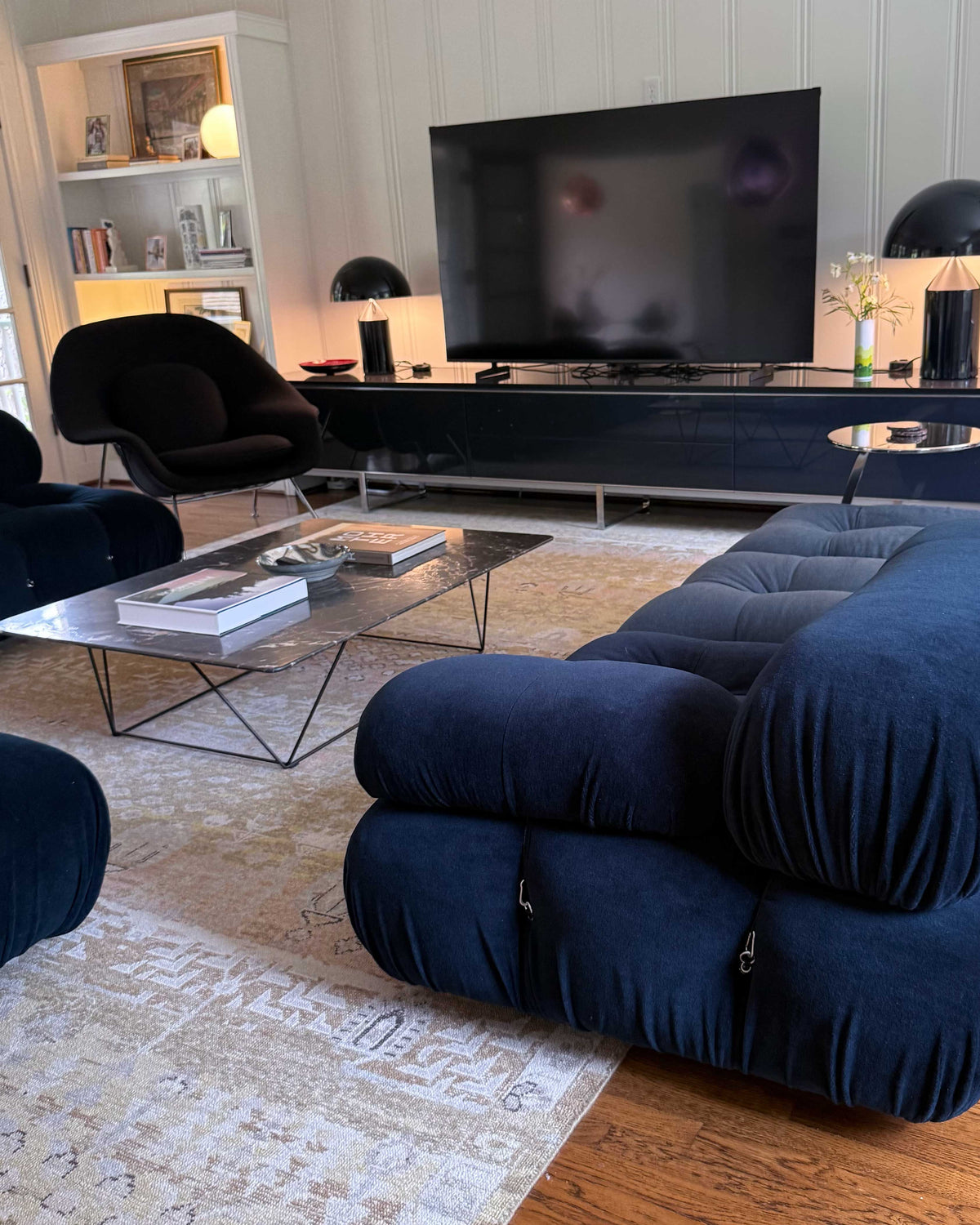 Modern Resale