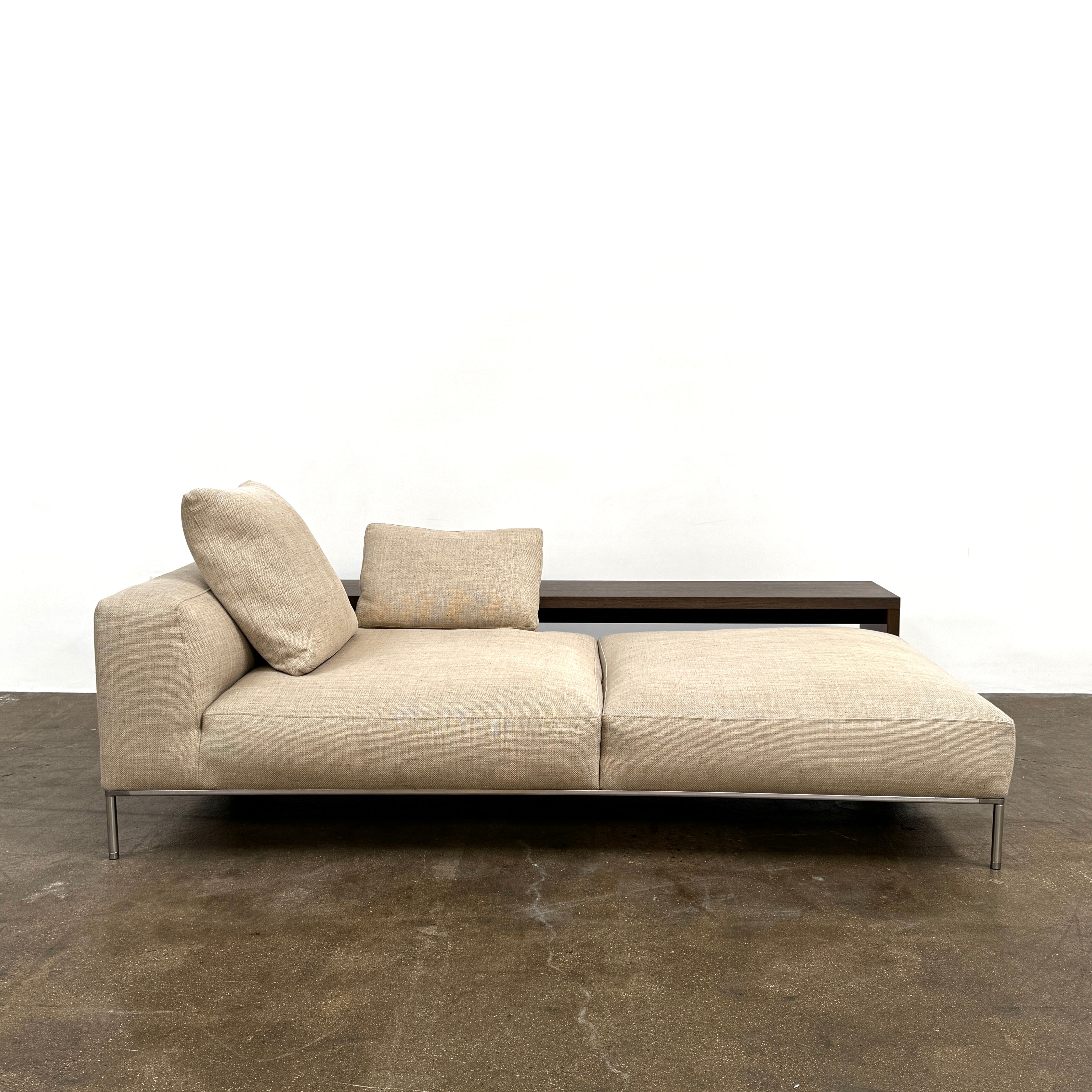 B&B Italia Frank Chaise Lounge – Modern Resale