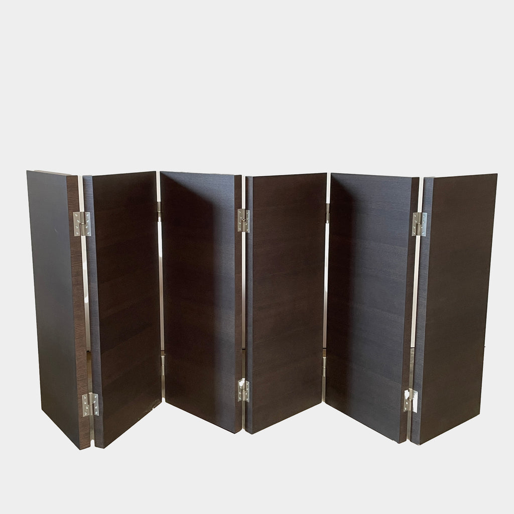 An elegant Maxalto 6 Panel Arke Screen with four panels and metal hinges, displayed against a white background.