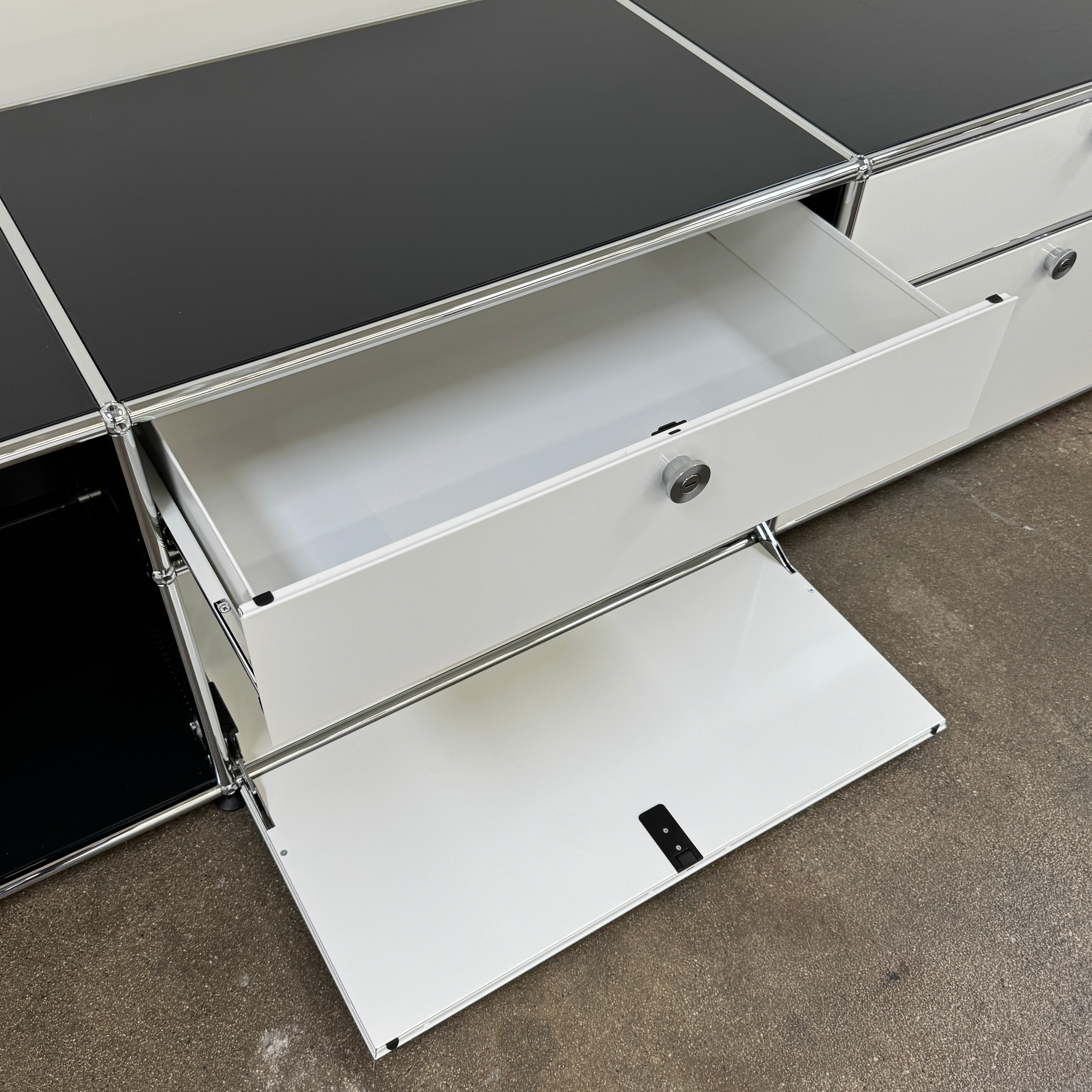 USM Haller Cabinet / Console By Fritz Haller and Paul Schaerer