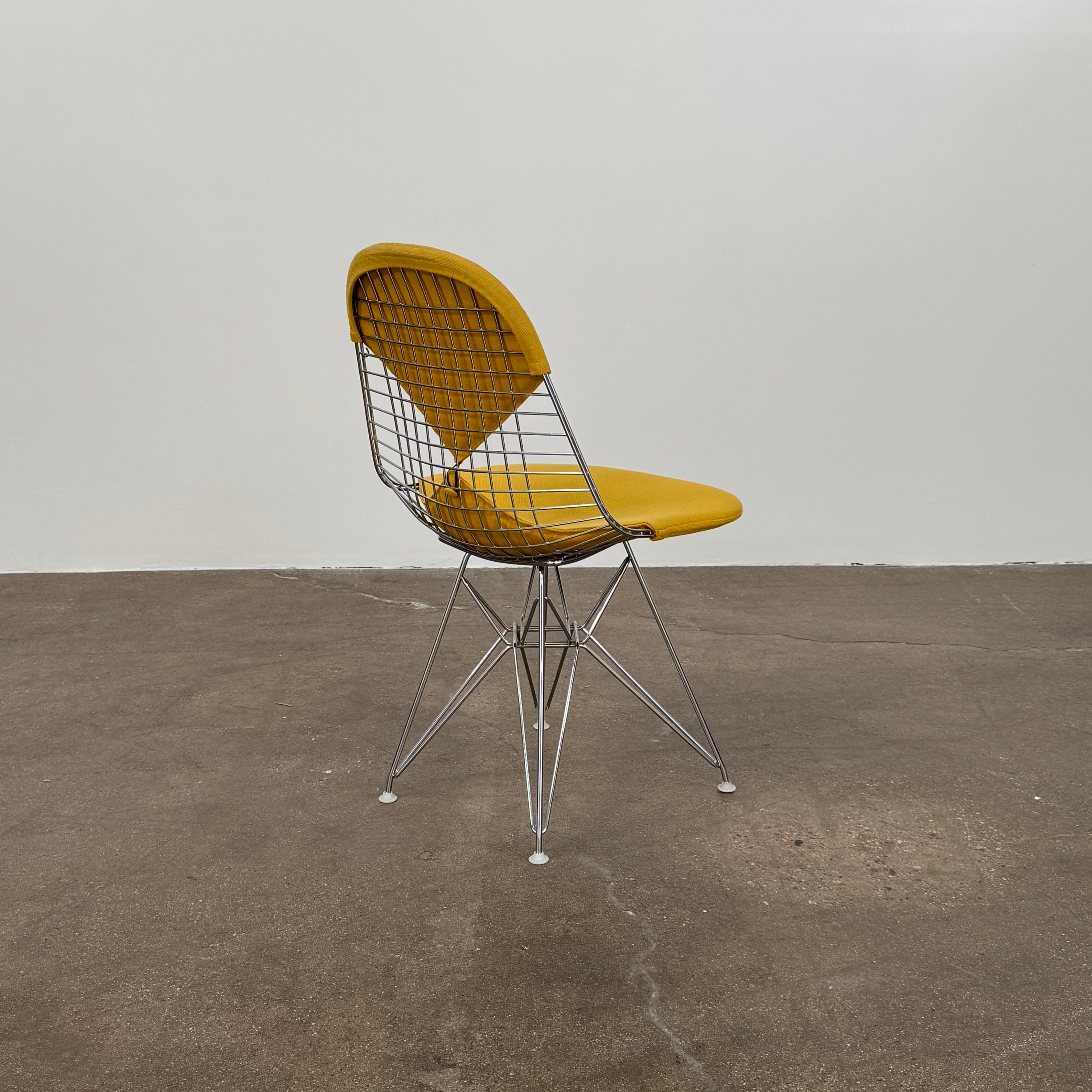 Herman Miller Eames Wire Chair with Bikini Pad – Modern Resale