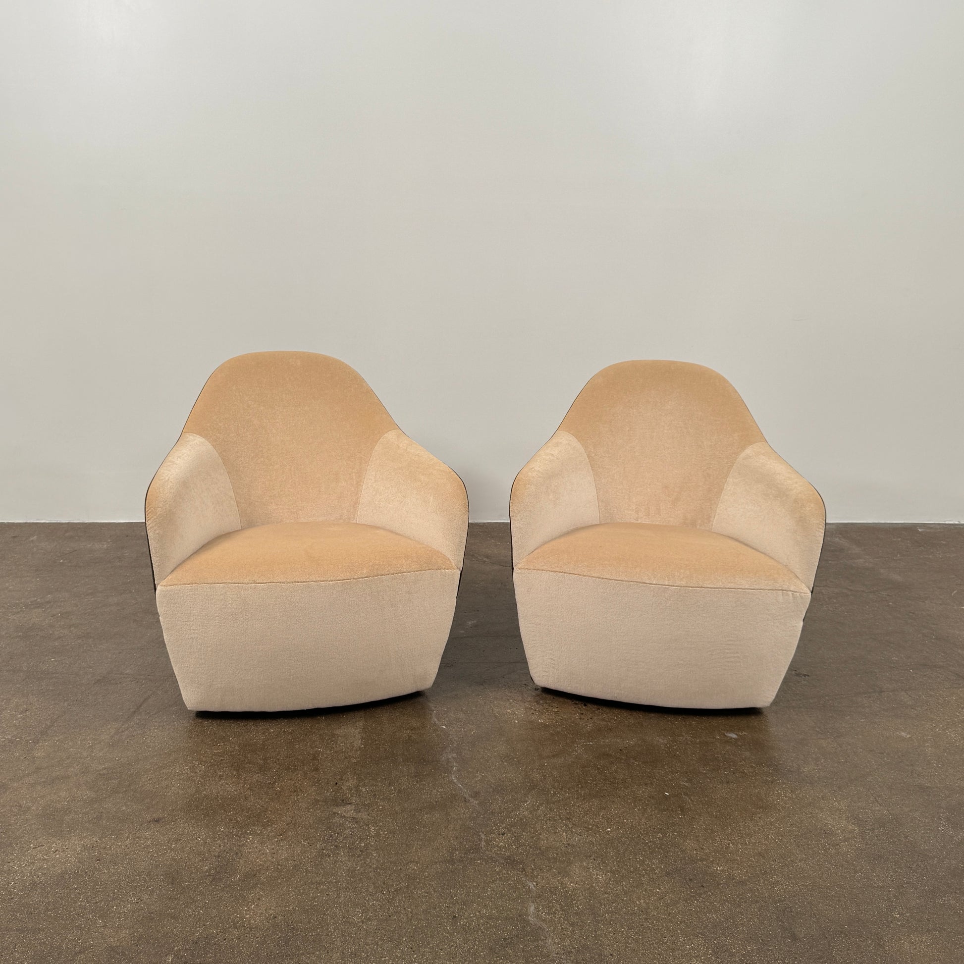 Set of 2 Walter Knoll Isanka Armchairs by Walter Knoll, shown from the back and side on a white background, featuring beige fabric seats and sleek dark brown shells—an elegant seating option.