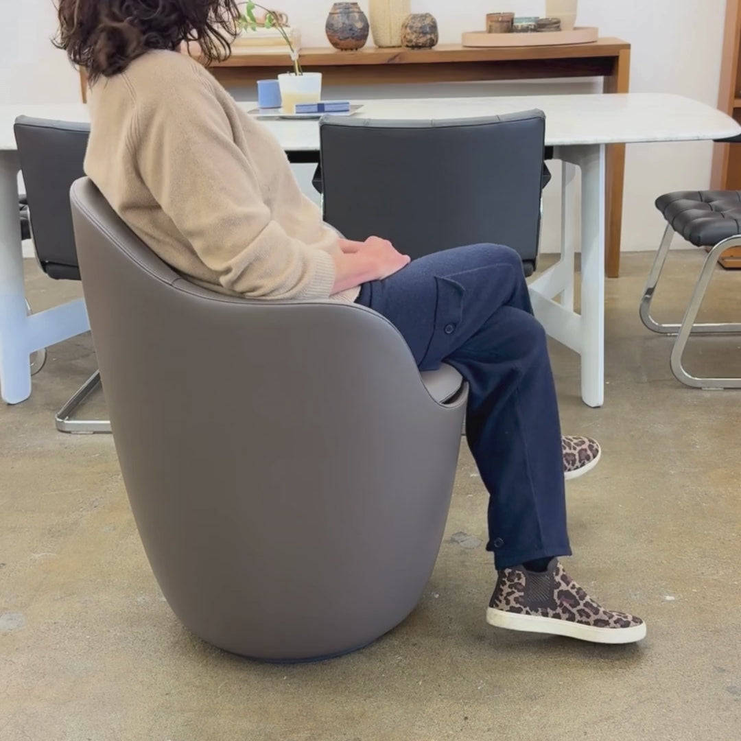 Load video: DWR Lina Swivel Dining Chair Pair (set of 2)