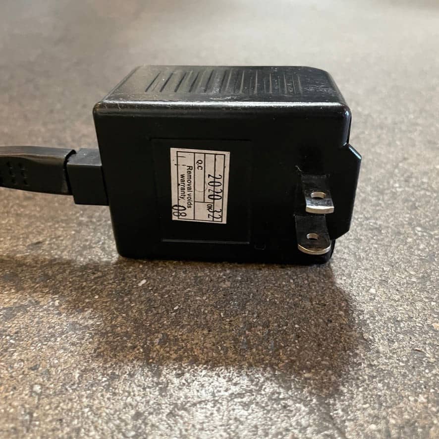 Chantecaille Modern Floor Lamp, Floor Lights - Modern Resale