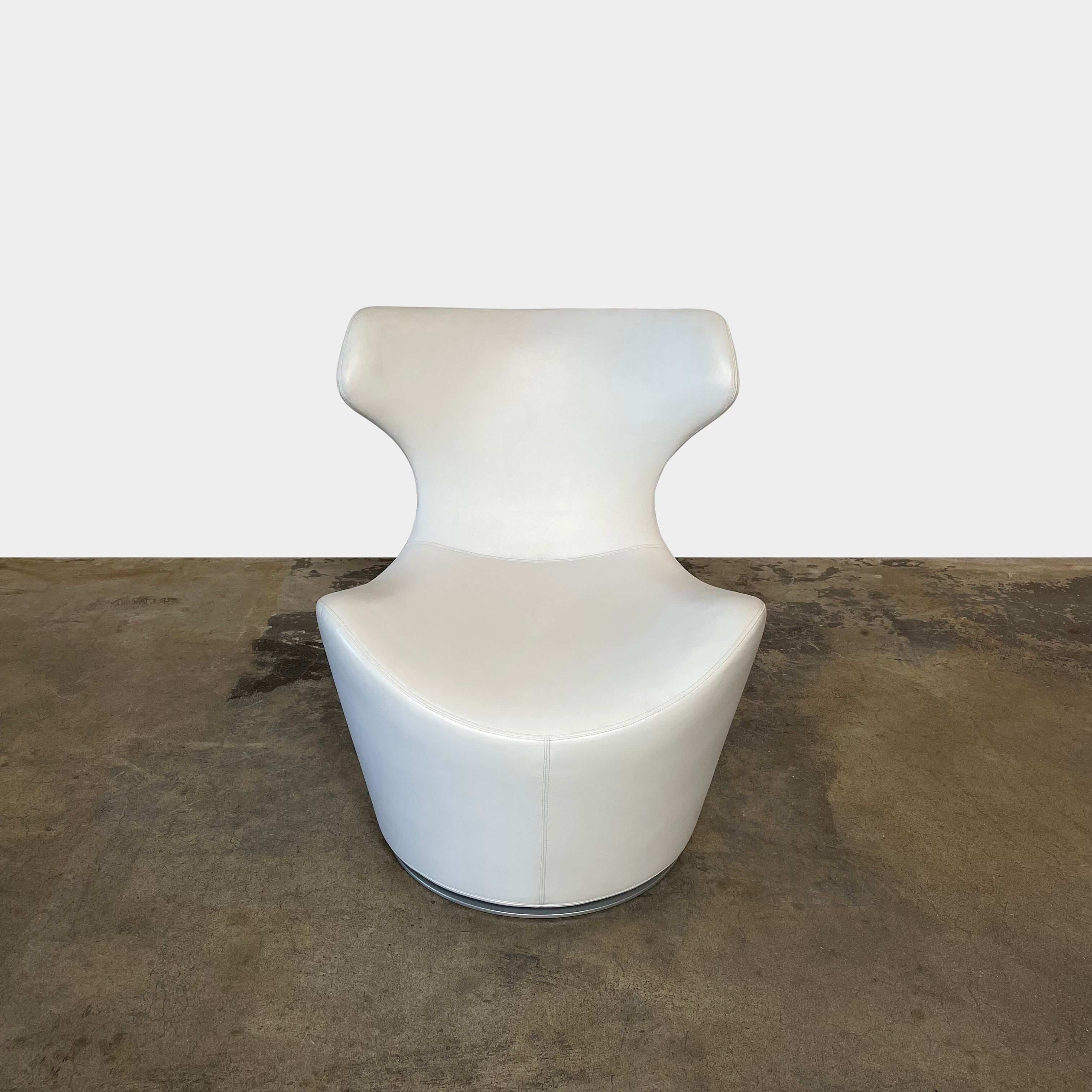 Piccola Papilio Armchair, Swivel Chair - Modern Resale