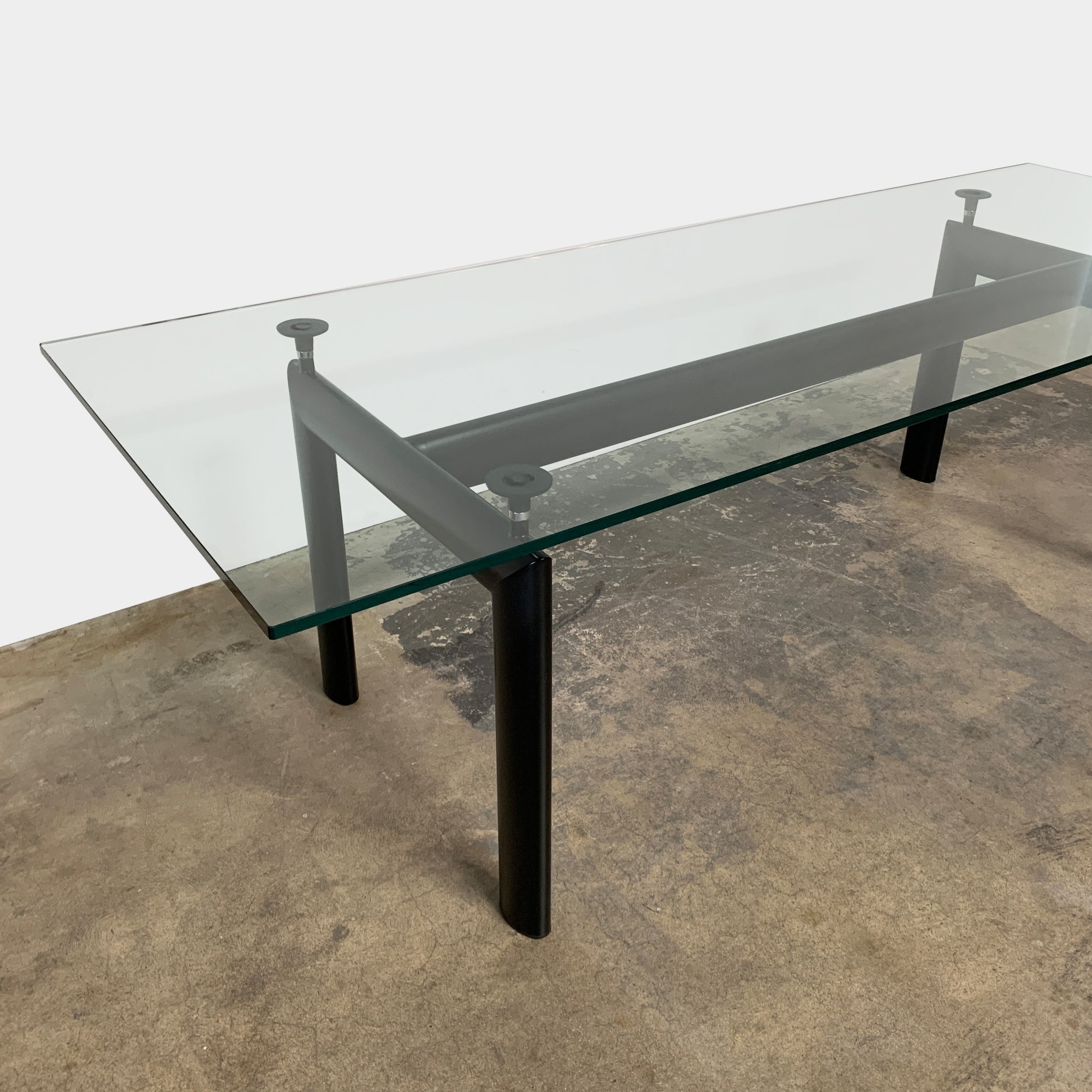 LC6 Table, Dining Tables - Modern Resale