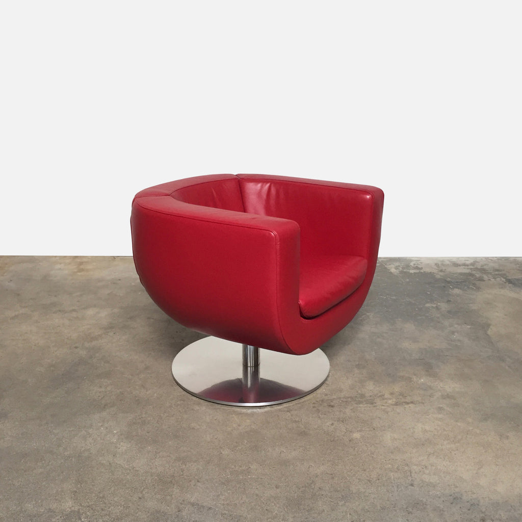 Tulip Swivel Armchair (2 in Stock), Swivel Chair - Modern Resale
