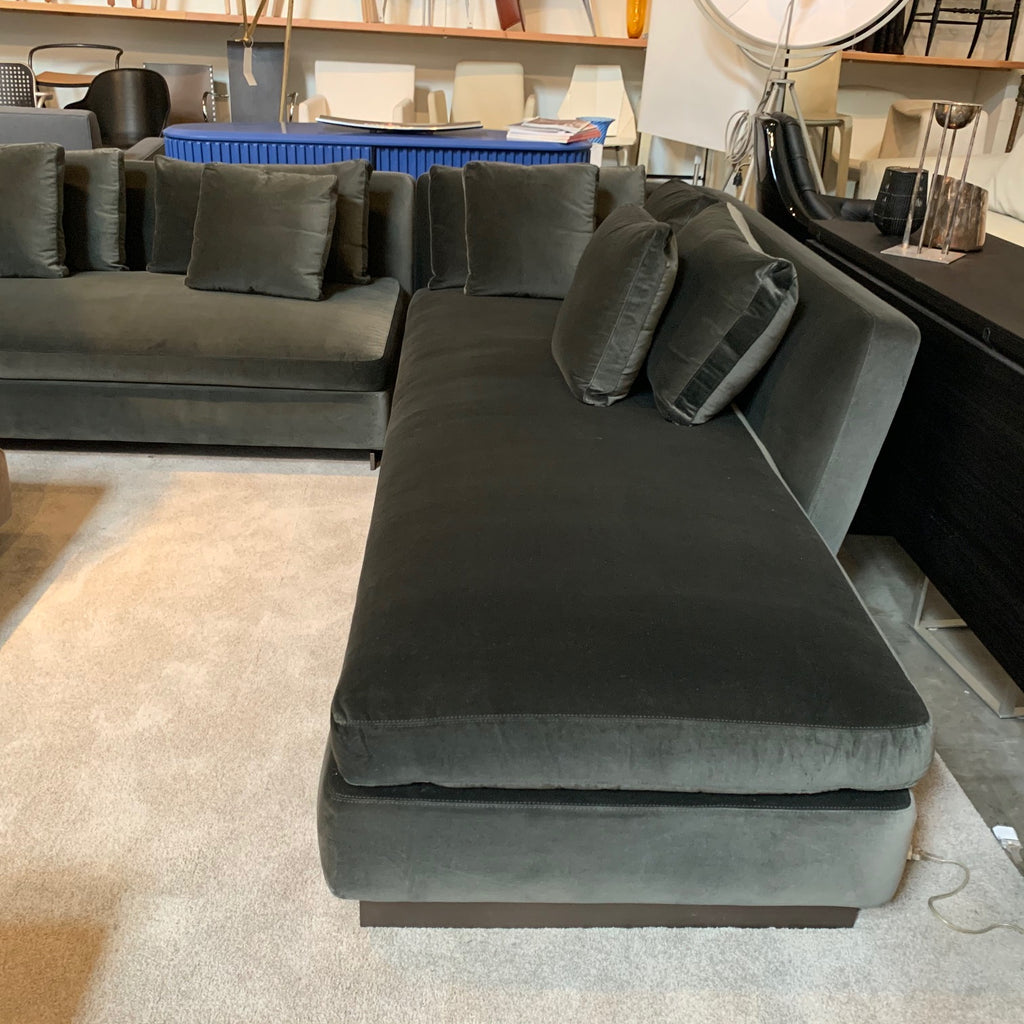 Seymour Sectional, Sectional - Modern Resale