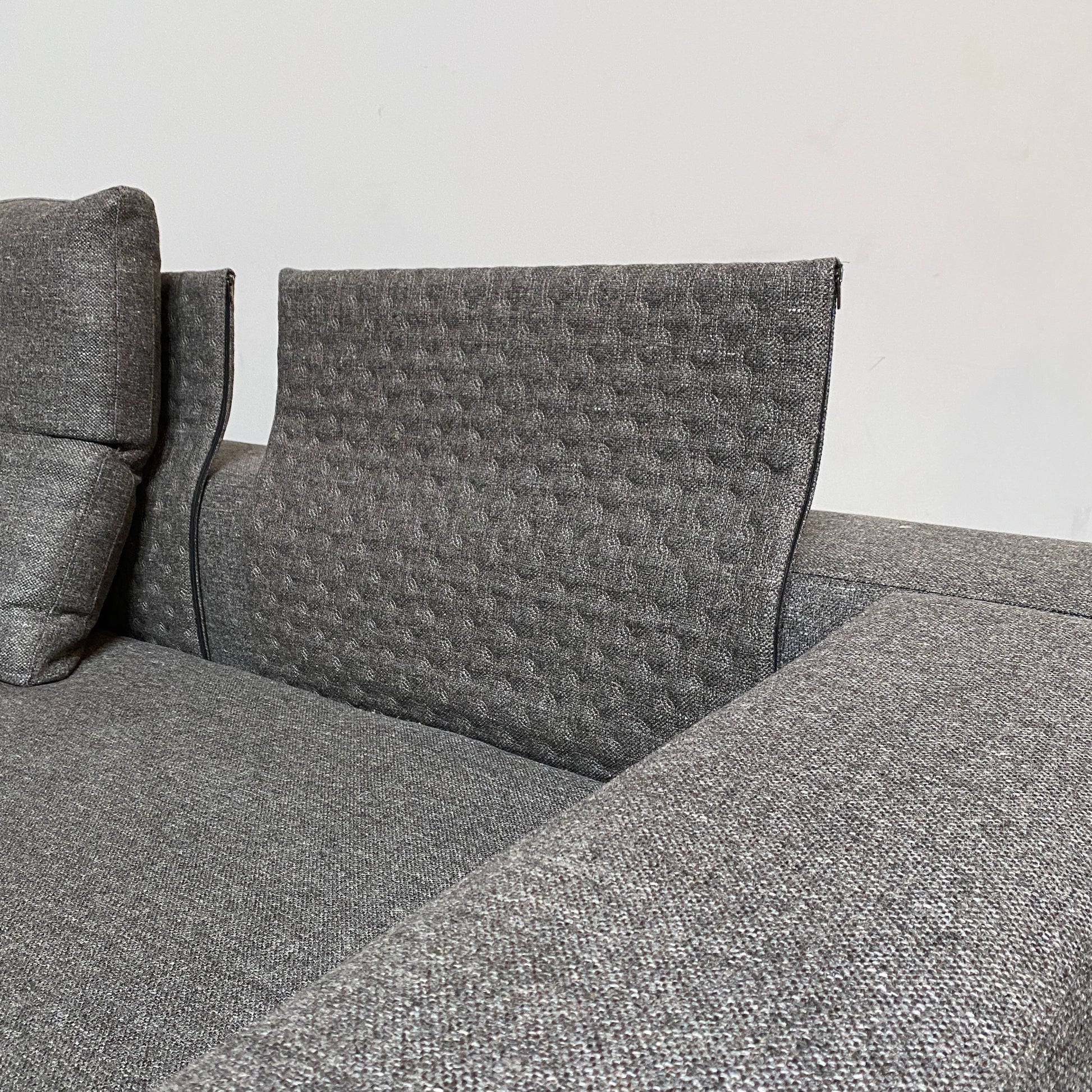 Yang Sofa, Sofa - Modern Resale