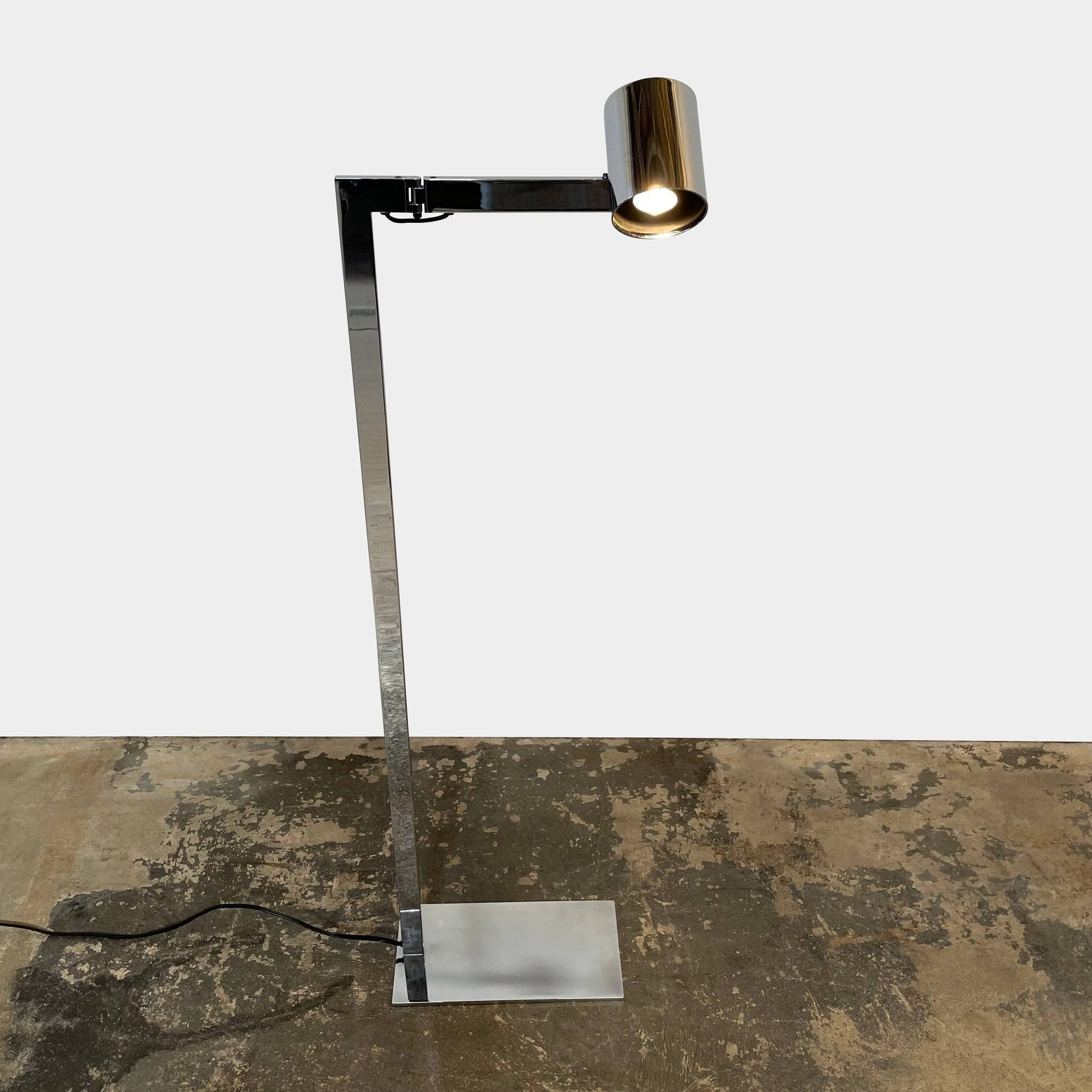 Chantecaille Modern Floor Lamp, Floor Lights - Modern Resale