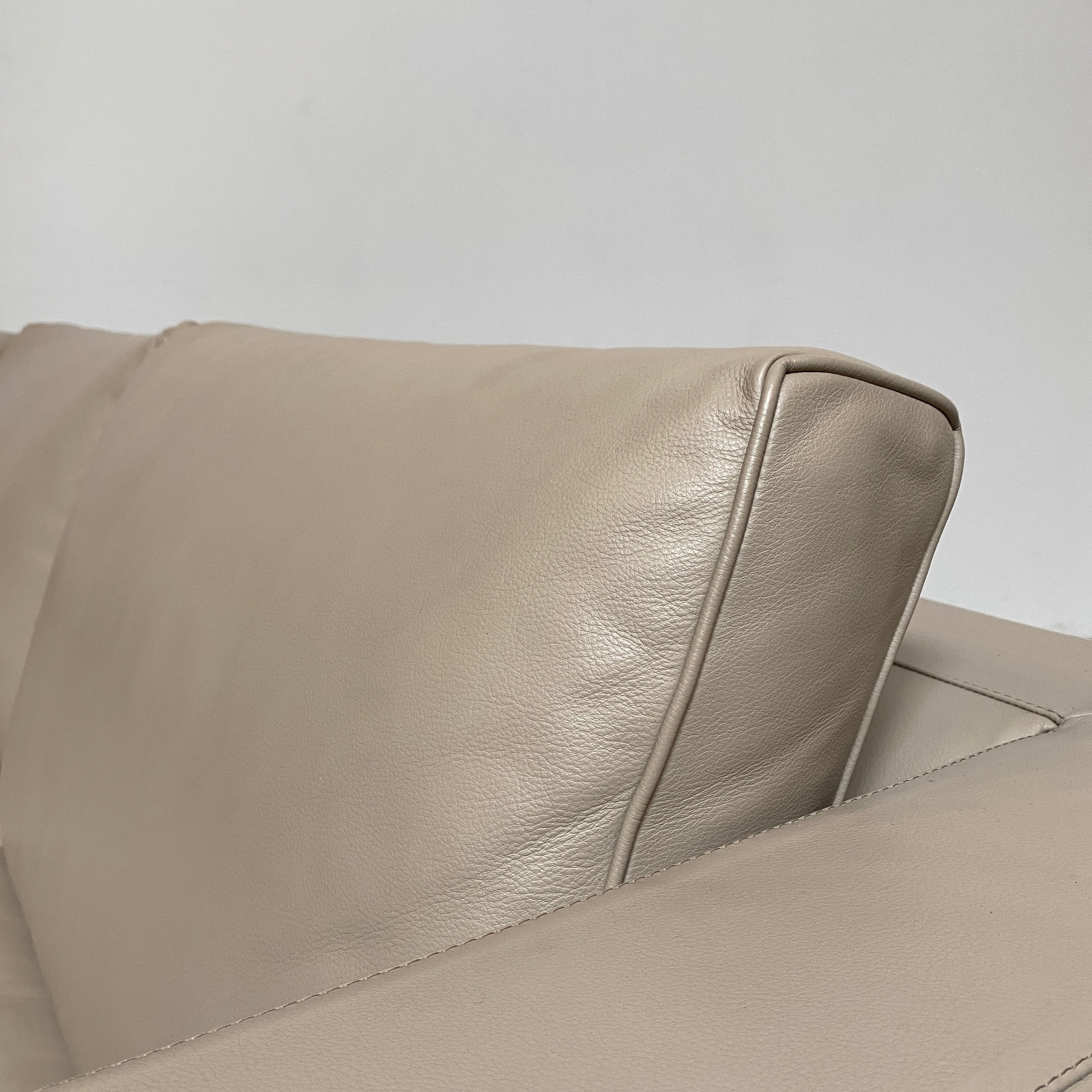 Pollock Sofa, Sofa - Modern Resale