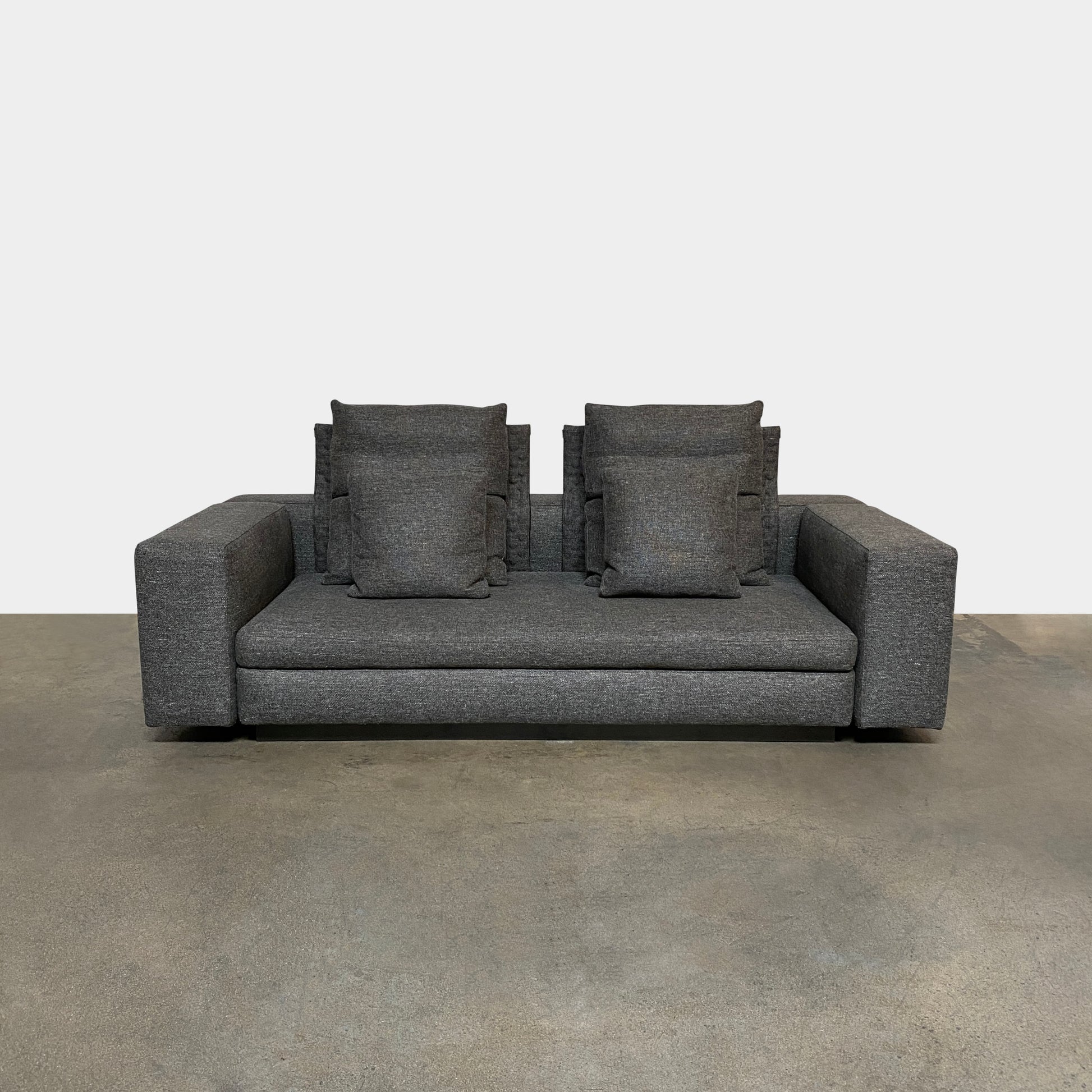 Yang Sofa, Sofa - Modern Resale