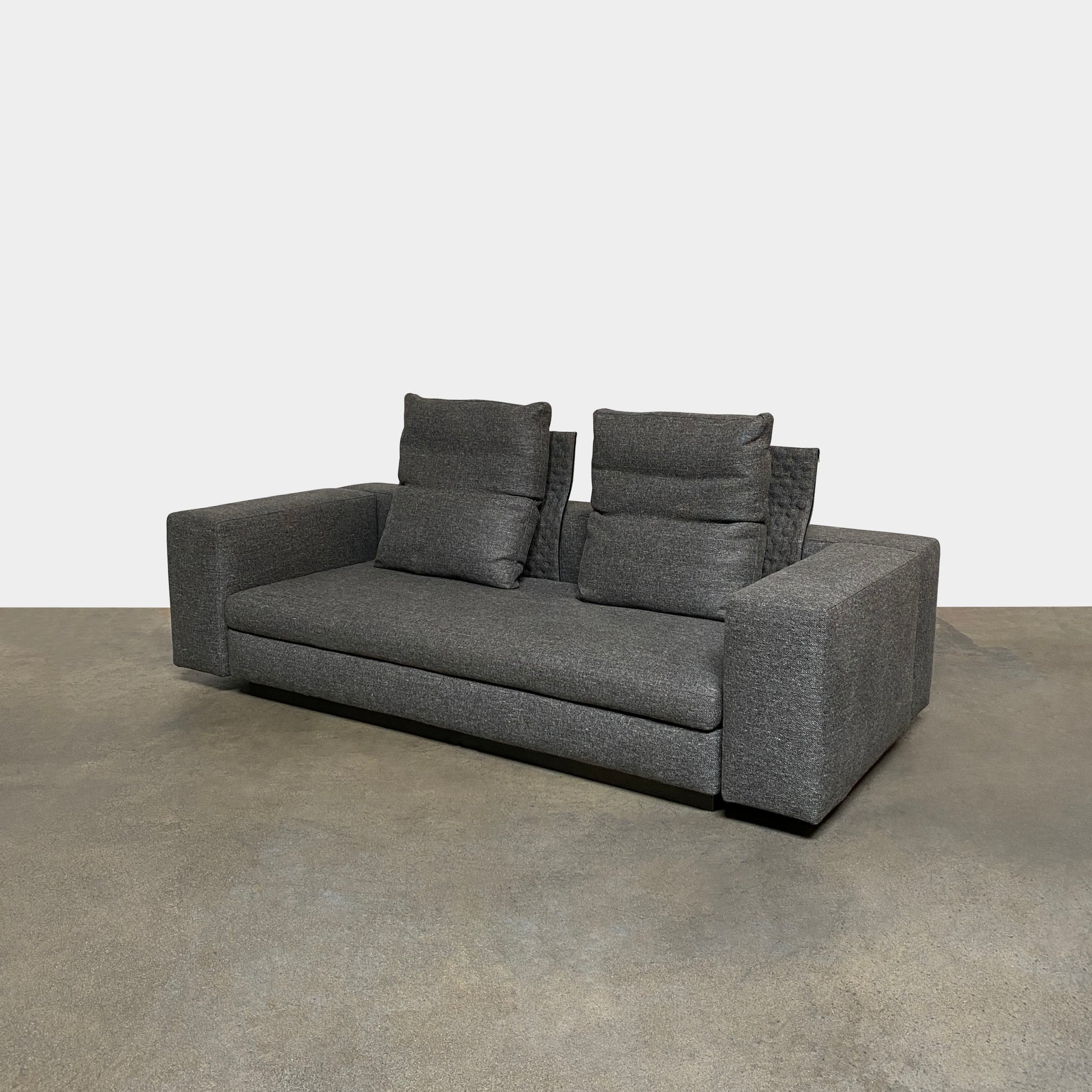 Yang Sofa, Sofa - Modern Resale