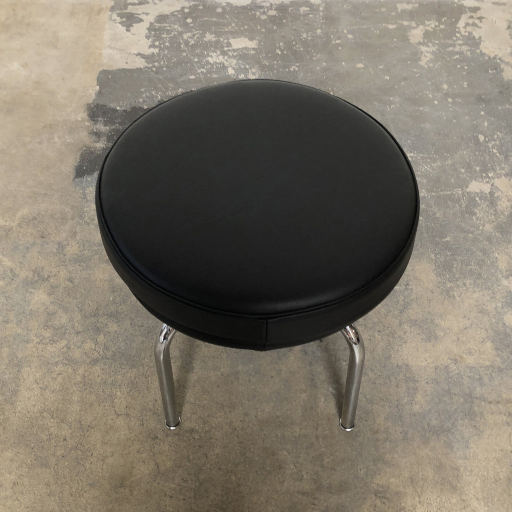 LC8 Low Swivel Stool, Swivel Chair - Modern Resale