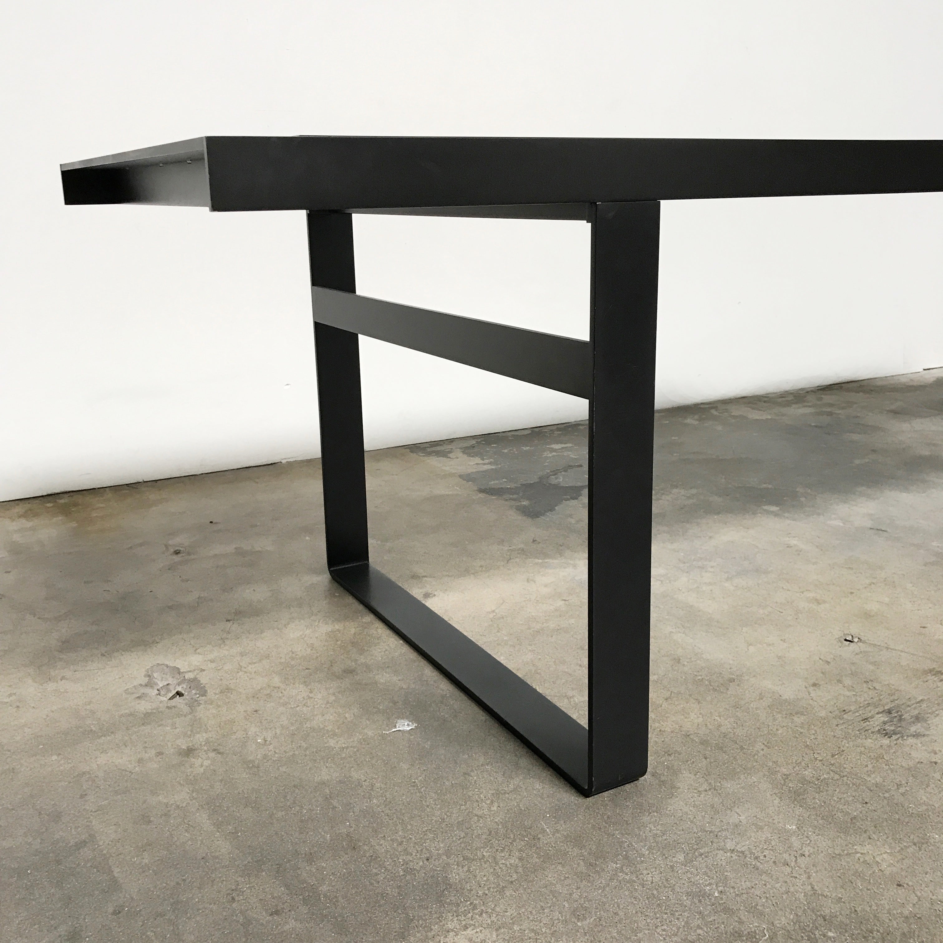 B&B Italia Lens Table Dining table Bronze frame | LA | Consignment